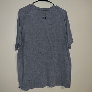 Under Armour heat gear tshirt